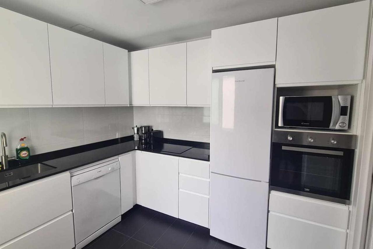 Apartamento La Fortaleza San Vicente De La Barquera Exteriör bild