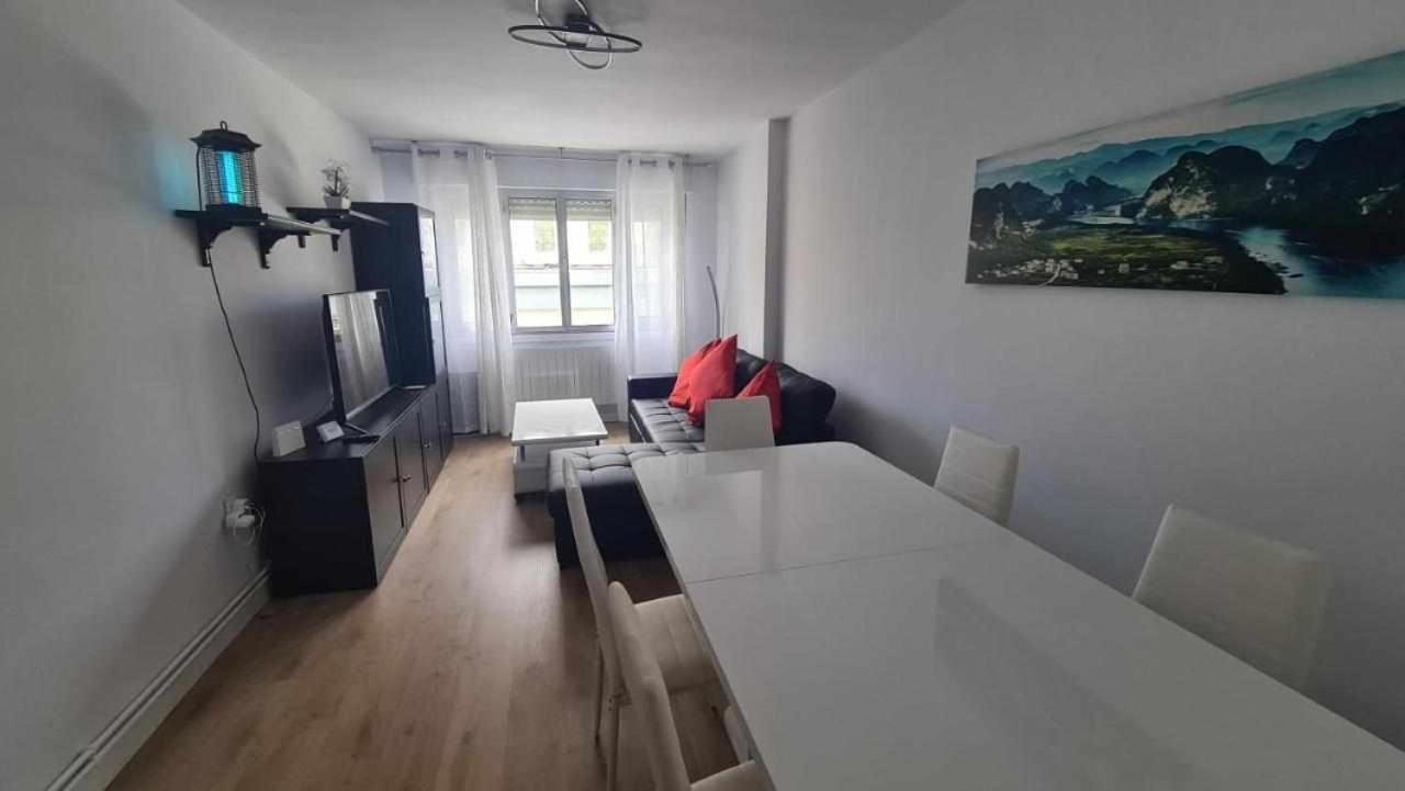 Apartamento La Fortaleza San Vicente De La Barquera Exteriör bild